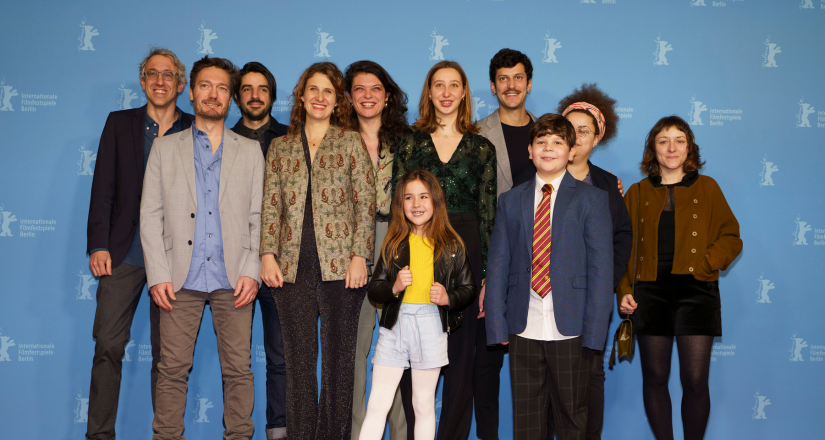 Jenna Hasse avec l'équipe de L’AMOUR DU MONDE à la Berlinale